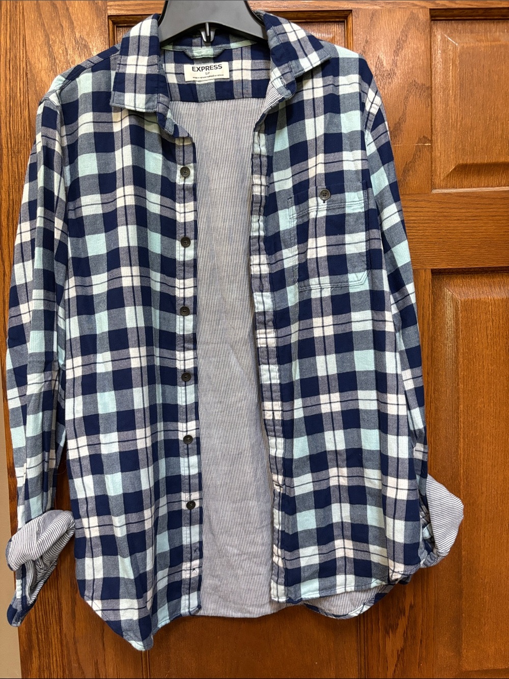 Express Men’s Navy and Light Blue Plaid Button-Down Shirt Size Small
